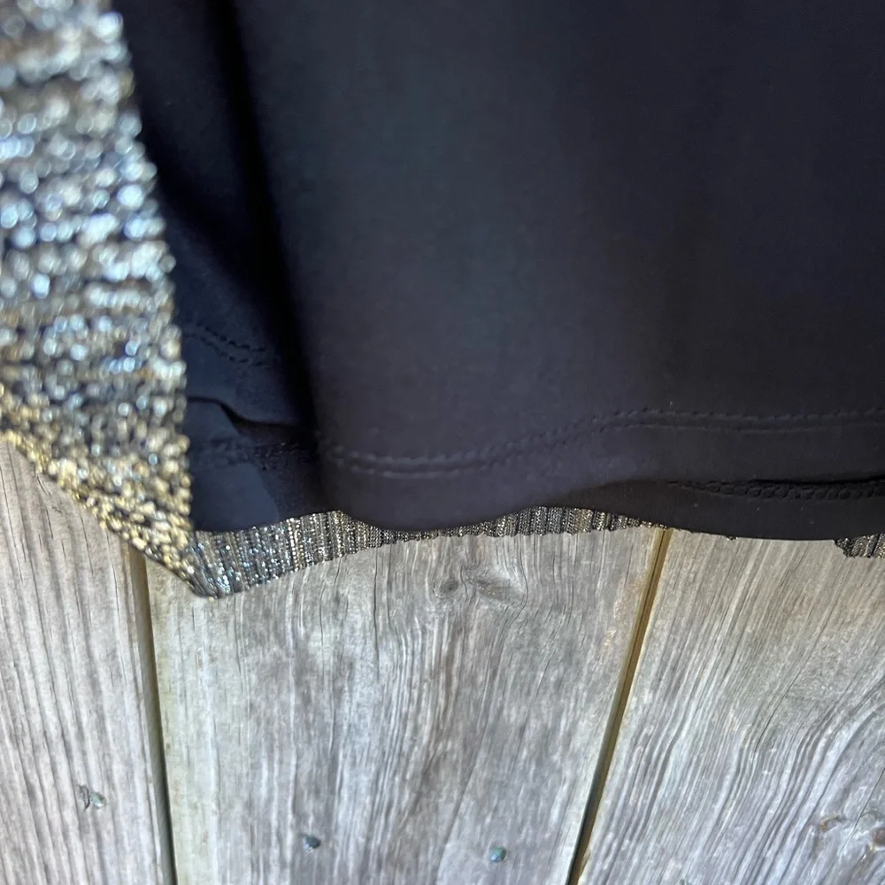 VINCE CAMUTO Gold Smocked Neck Metallic Top Women’s Medium NWT NEW - Picture 9 of 14